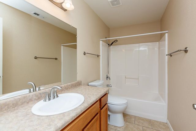555 Acacia Avenue, Grand Junction, CO 81504