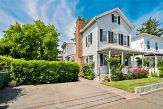 11 Devoe Street, Dobbs Ferry, NY 10522
