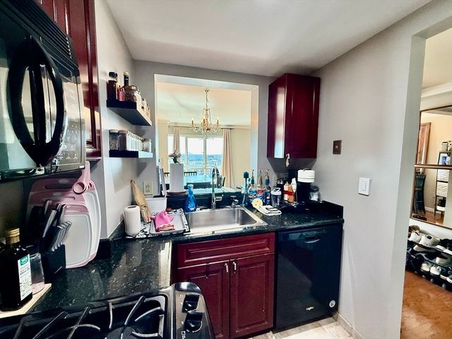 1 Nassau St 2108, Boston, MA 02111