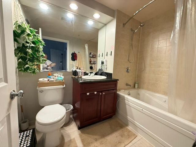 1 Nassau St 2108, Boston, MA 02111