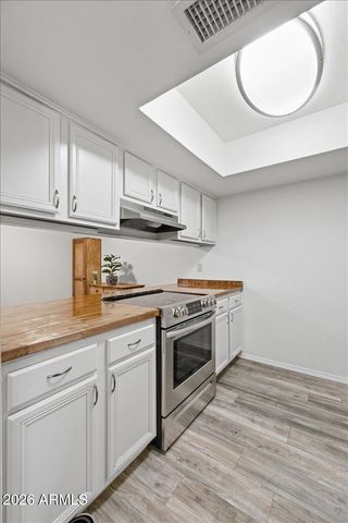 1402 E GUADALUPE Road 149, Tempe, AZ 85283