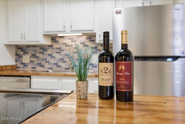 1402 E GUADALUPE Road 149, Tempe, AZ 85283