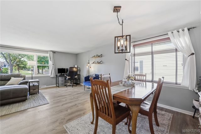 329 Lamont Drive, Amherst, NY 14226