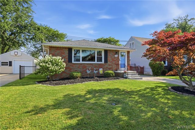 329 Lamont Drive, Amherst, NY 14226