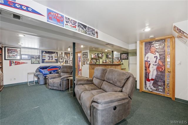 329 Lamont Drive, Amherst, NY 14226