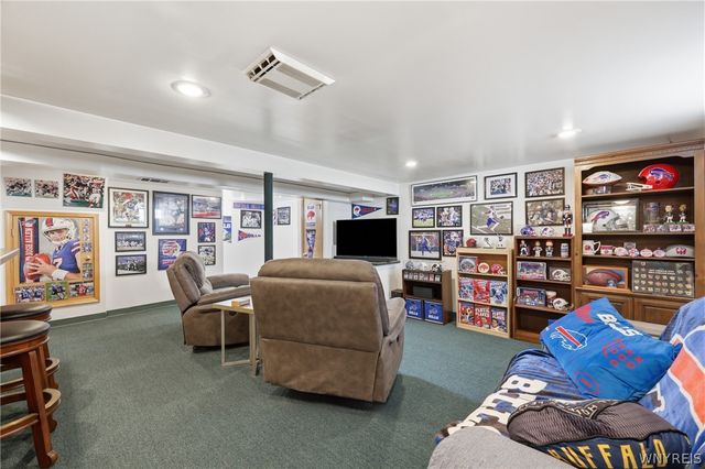 329 Lamont Drive, Amherst, NY 14226