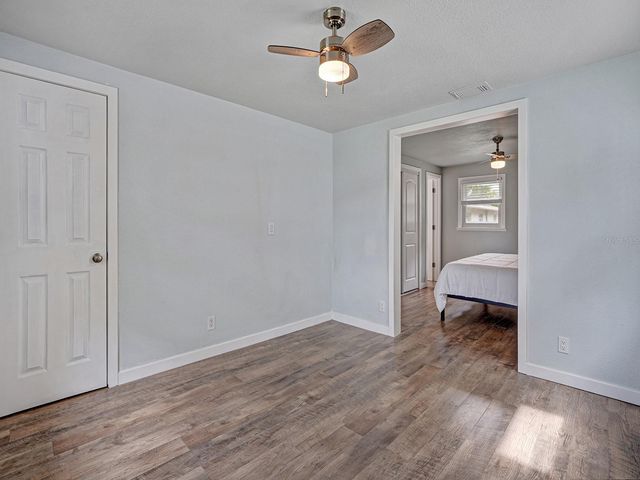 5633 ESSEX WAY, New Port Richey, FL 34652