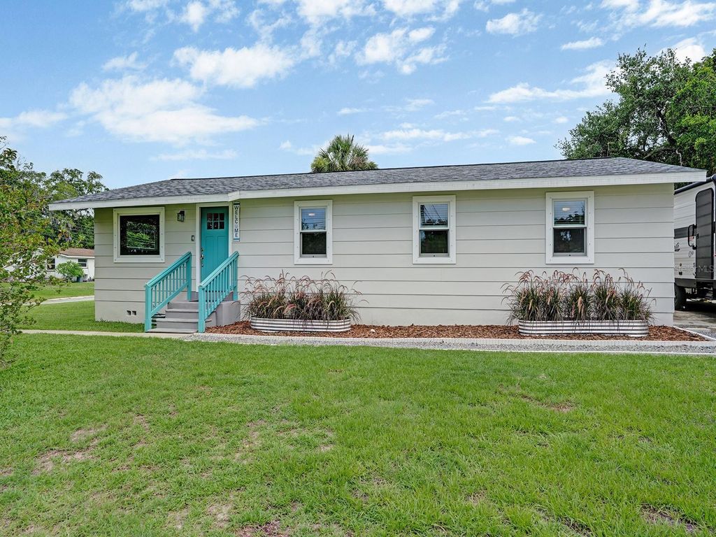 5633 ESSEX WAY, New Port Richey, FL 34652