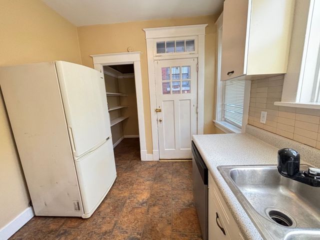 5550 Phillips AVENUE, Squirrel Hill, PA 15217