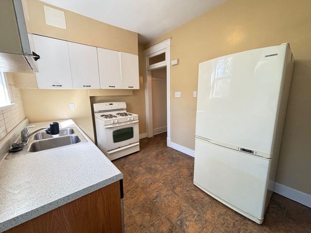 5550 Phillips AVENUE, Squirrel Hill, PA 15217