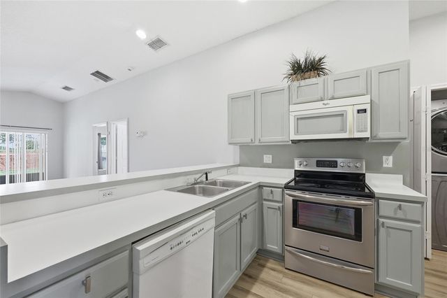15187 HARROWGATE WAY, Winter Garden, FL 34787