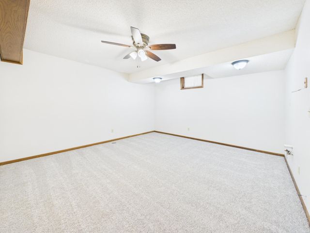 2253 Charles Street N, North Saint Paul, MN 55109