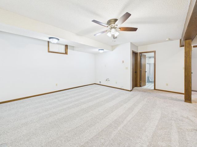 2253 Charles Street N, North Saint Paul, MN 55109
