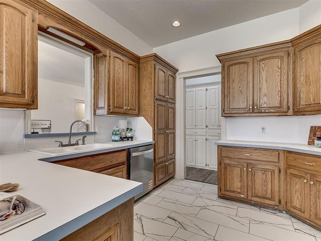 6100 SE 57th Street, Oklahoma City, OK 73135