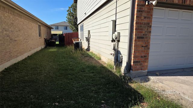 5605 Clyde LN, Austin, TX 78754