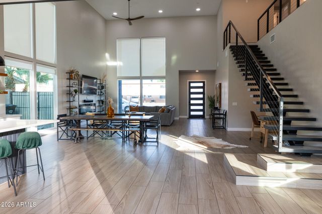 3732 N 68TH Street, Scottsdale, AZ 85251