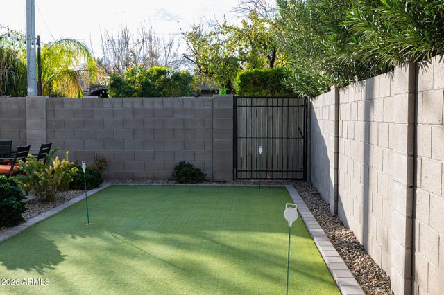 3732 N 68TH Street, Scottsdale, AZ 85251