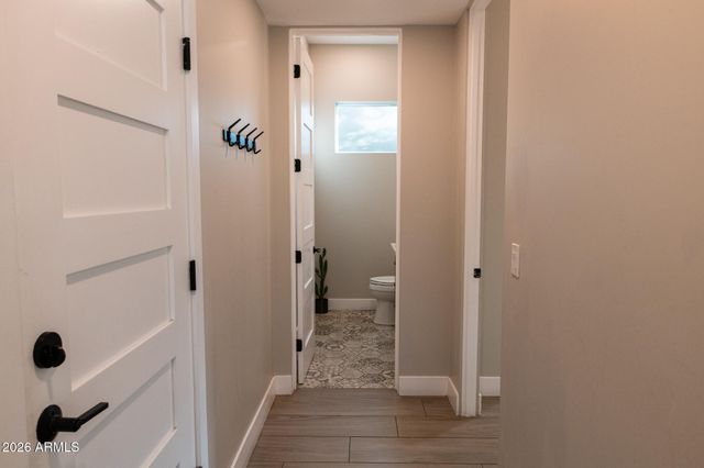 3732 N 68TH Street, Scottsdale, AZ 85251