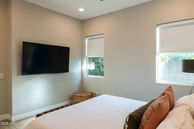 3732 N 68TH Street, Scottsdale, AZ 85251