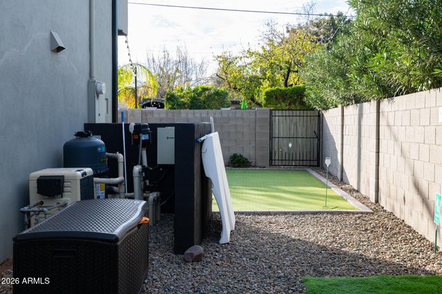 3732 N 68TH Street, Scottsdale, AZ 85251