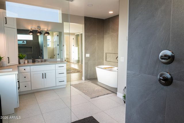 3732 N 68TH Street, Scottsdale, AZ 85251