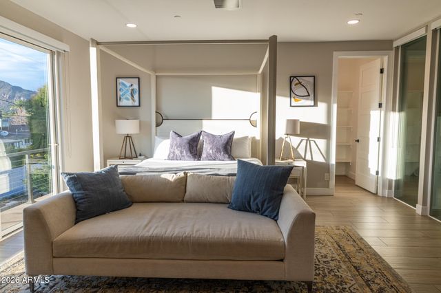 3732 N 68TH Street, Scottsdale, AZ 85251