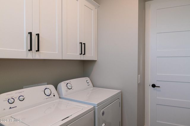 3732 N 68TH Street, Scottsdale, AZ 85251