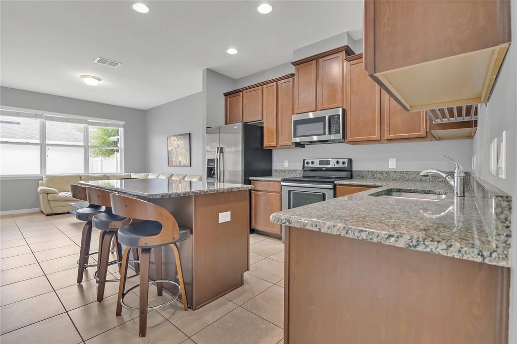 Image 5 of property listing at 7752 RIGBY STREET, Windermere, FL 34786