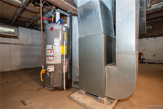 3654 7th Street, Hamburg, NY 14219