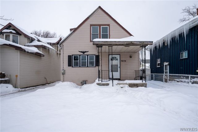 3654 7th Street, Hamburg, NY 14219