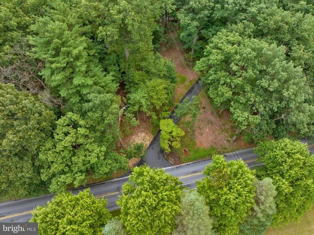 459 MOUNT PENN RD, Reading, PA 19607