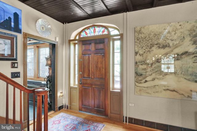 459 MOUNT PENN RD, Reading, PA 19607