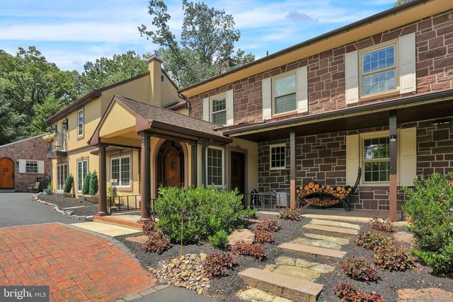 459 MOUNT PENN RD, Reading, PA 19607