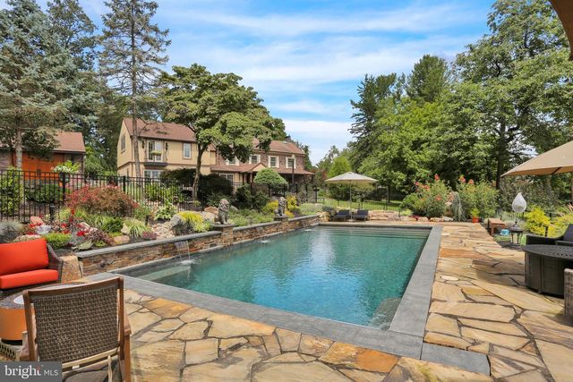 459 MOUNT PENN RD, Reading, PA 19607