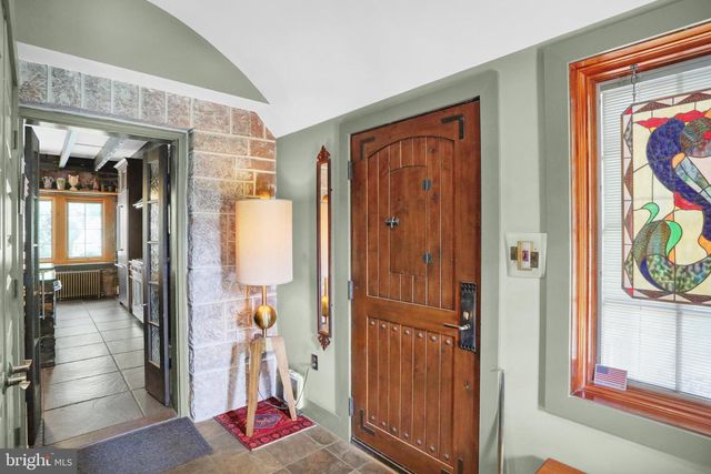 459 MOUNT PENN RD, Reading, PA 19607