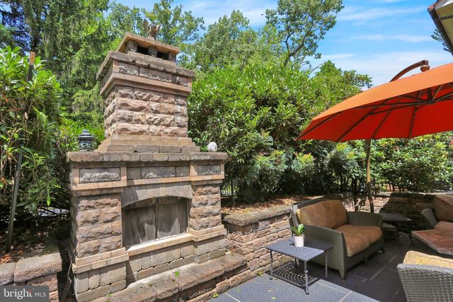 459 MOUNT PENN RD, Reading, PA 19607