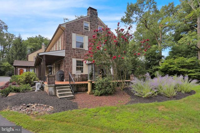 459 MOUNT PENN RD, Reading, PA 19607