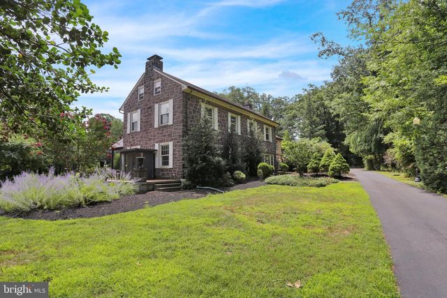 459 MOUNT PENN RD, Reading, PA 19607