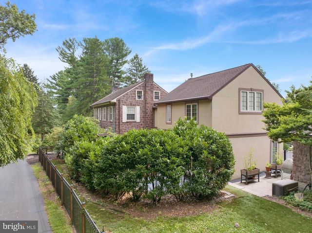 459 MOUNT PENN RD, Reading, PA 19607