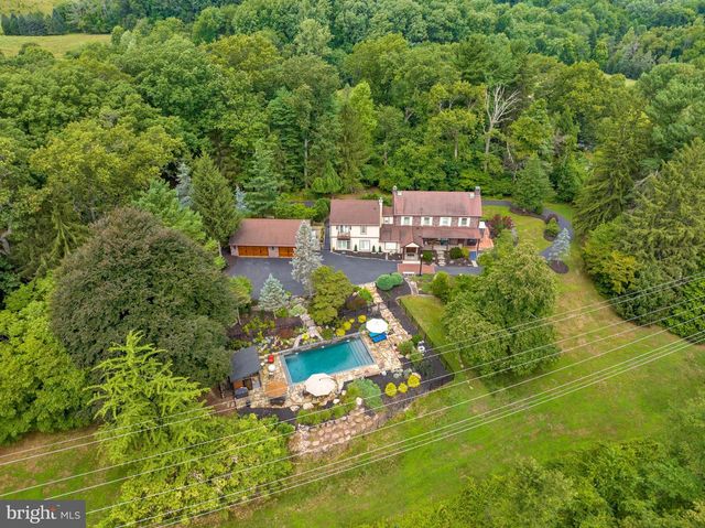 459 MOUNT PENN RD, Reading, PA 19607