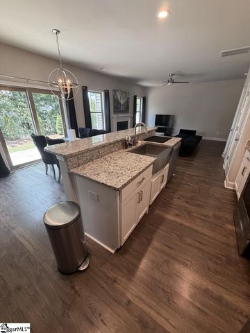 8 Boyden Drive, Piedmont, SC 29673