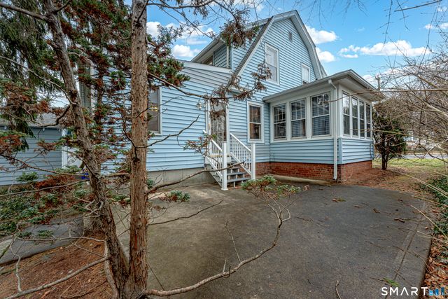 46 Forbes Place, East Haven, CT 06512