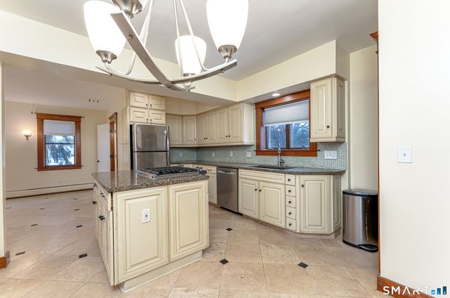 46 Forbes Place, East Haven, CT 06512