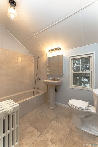 46 Forbes Place, East Haven, CT 06512