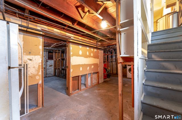 46 Forbes Place, East Haven, CT 06512