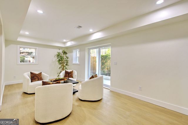 7235 NE Thornhill Lane, Atlanta, GA 30328