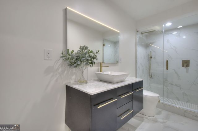 7235 NE Thornhill Lane, Atlanta, GA 30328