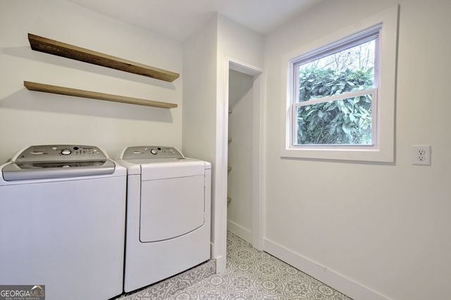 7235 NE Thornhill Lane, Atlanta, GA 30328