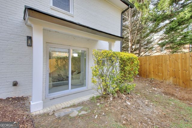 7235 NE Thornhill Lane, Atlanta, GA 30328