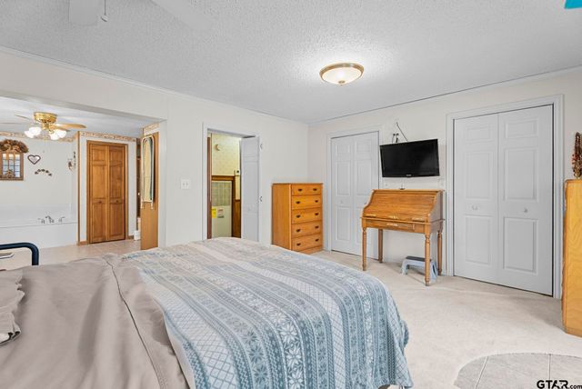 15941 San Augustine, Tyler, TX 75704